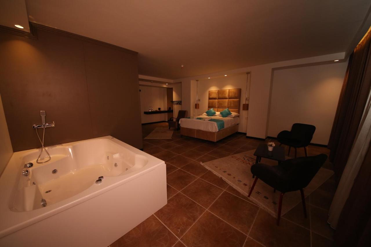 Safran Germia Palas Hotel Bostanbuku Екстериор снимка